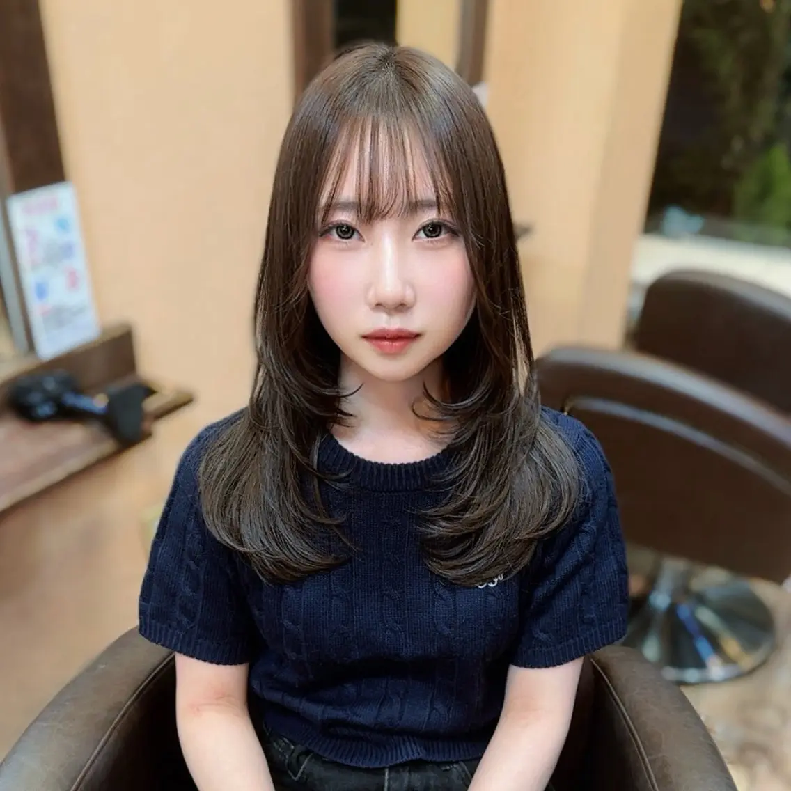 セミロング ブリーチ🩵レイヤー Maho🐻‍❄️のヘアスタイル