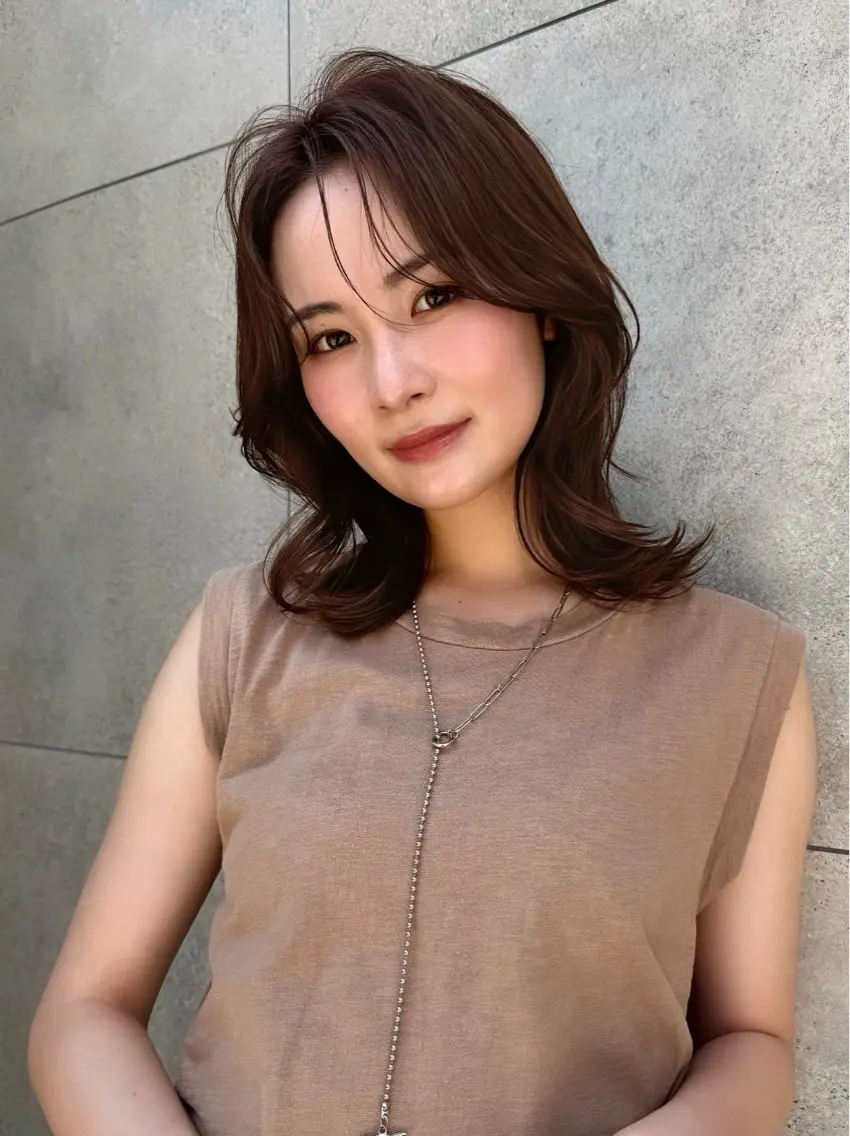ミディアム カラー 透明感カラー🤎 中川智帆のヘアスタイル