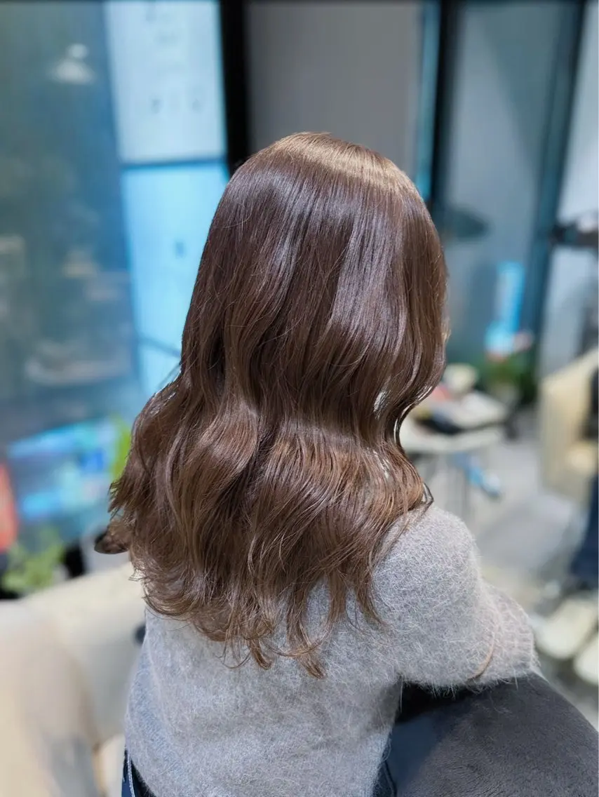 カラー 韓国ヘア🇰🇷 艶髪🫧✨咲弥のヘアスタイル