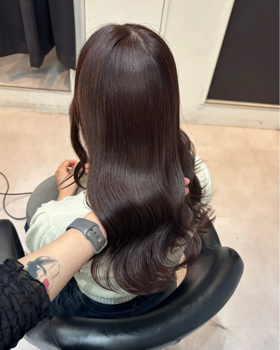 セミロング カラー ブリーチ ブラウンカラー チョコレートブラウン 透明感カラー ブリーチなしカラー カット ヘアカラー レイヤーカット/ 暗髪カラー🧸ナシコのヘアスタイル