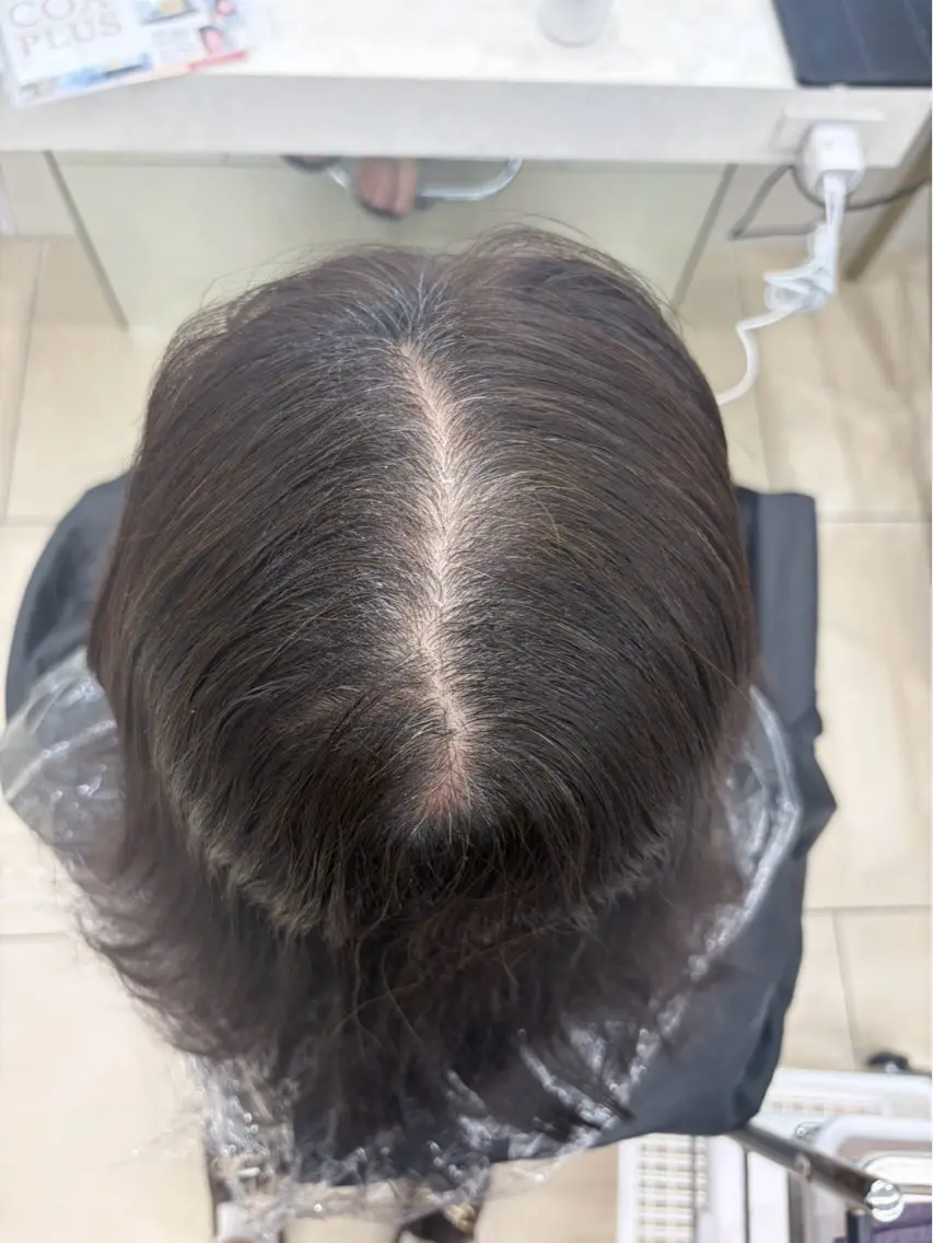 セミロング クニヨシ ハルヤのヘアスタイル