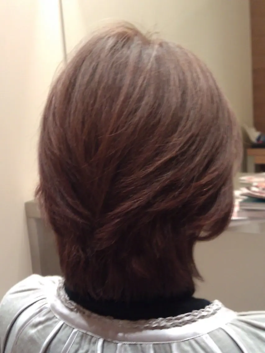ミディアム over two 藤が丘のヘアスタイル