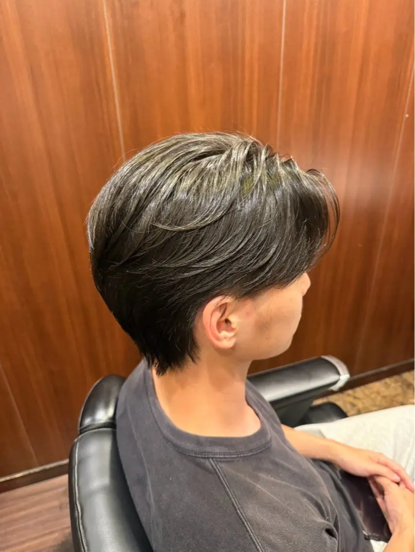 ショート 飯田 美海のヘアスタイル