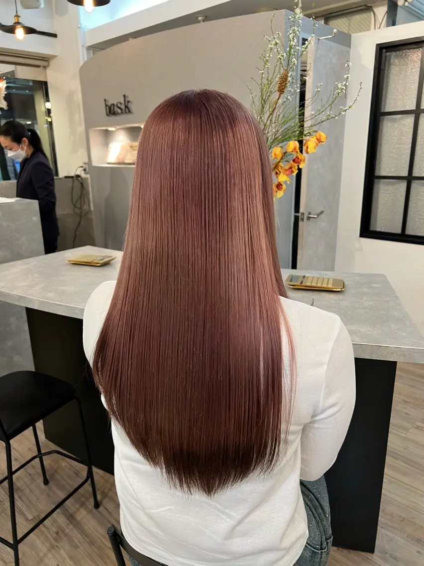 セミロング カラー ブラウンカラー ピンクカラー いぐちしょうた🫧 VISAGEbaskのヘアスタイル