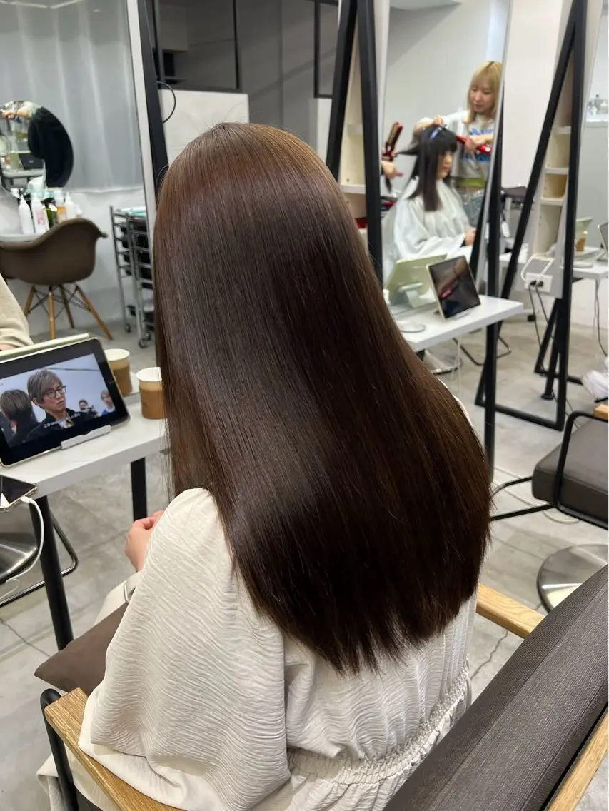 ロング パーマ 縮毛矯正 🍒モテ暖色カラー × うる艶✧ ゆなのヘアスタイル