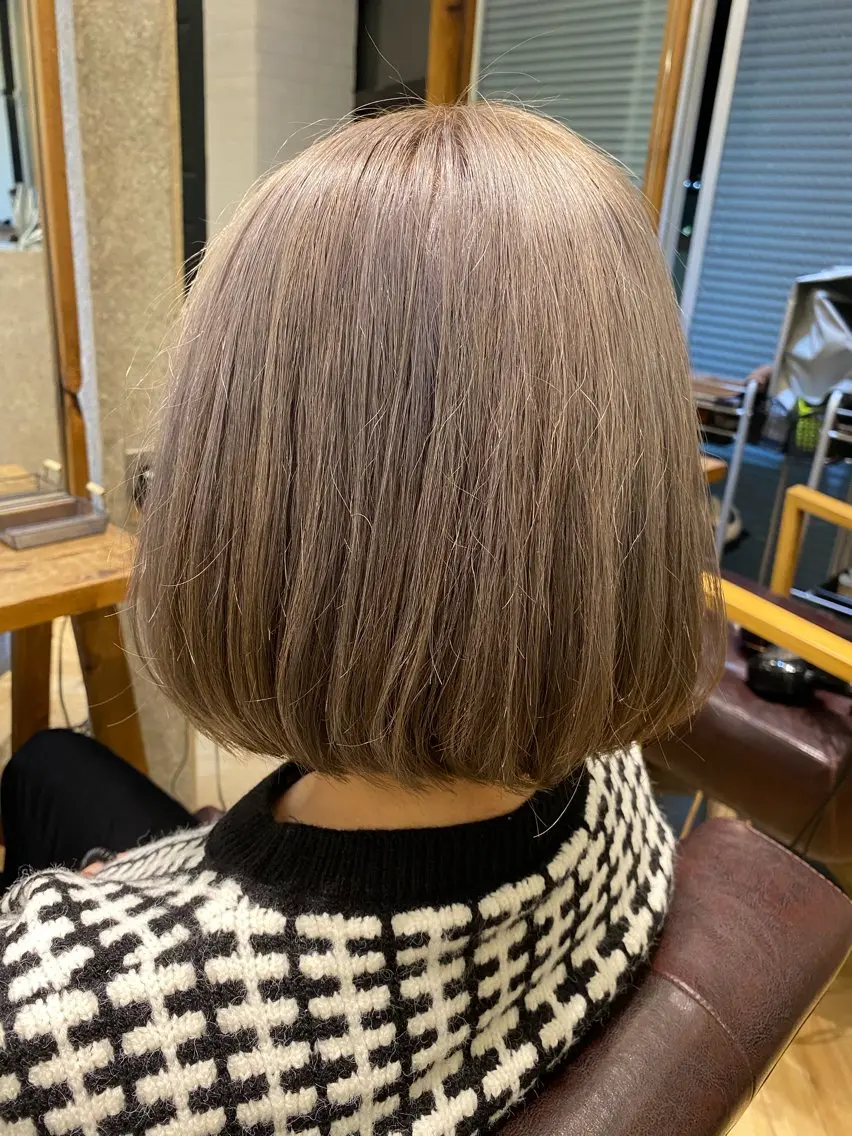 ショート カラー ヘアカラー 🌈髪質改善🌈 過去の1艶サラ体験✨のヘアスタイル