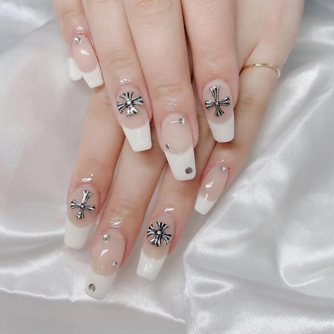ネイル merci nailのネイルデザイン