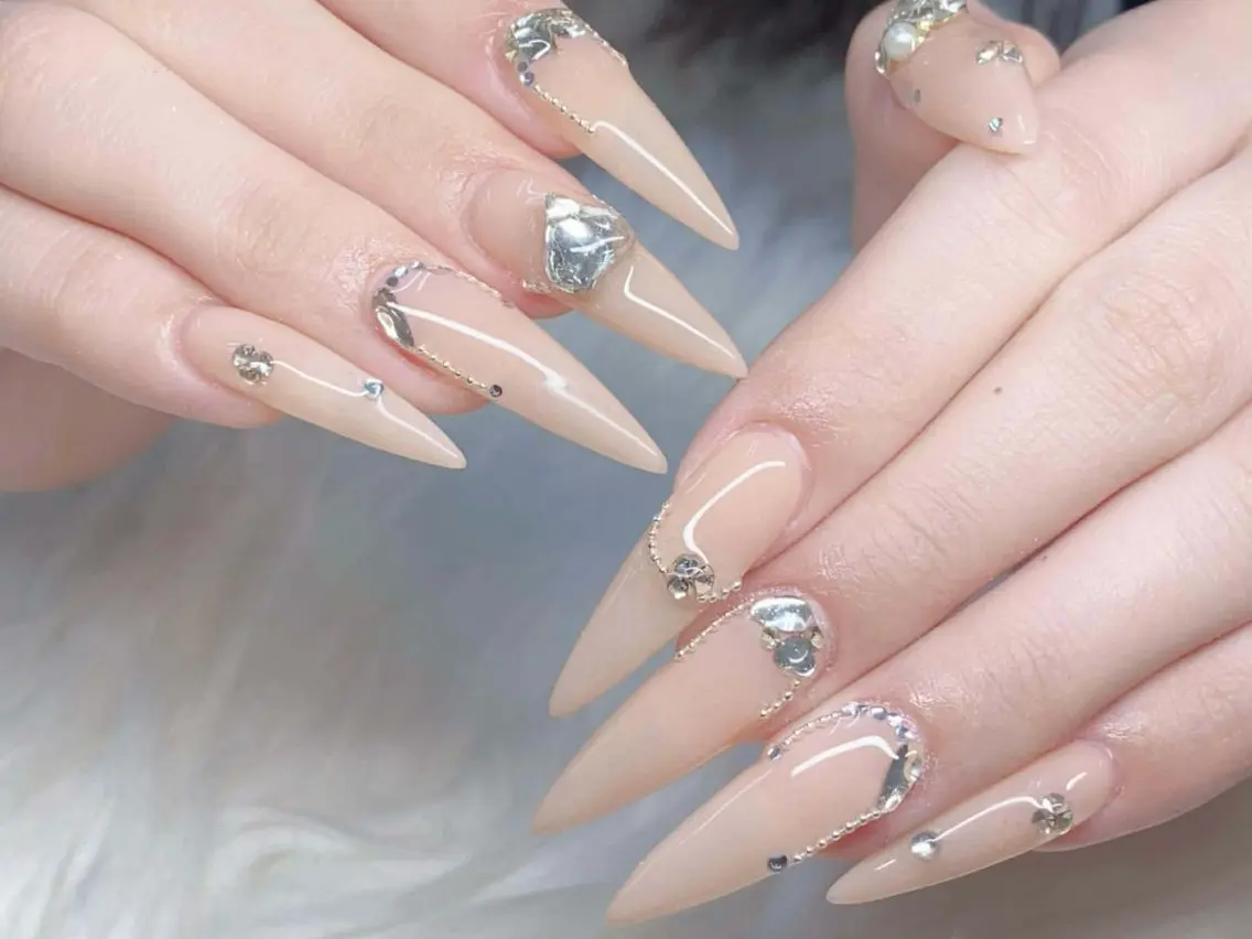 ネイル 長さ出し グラデーション キラキラネイル 韓国ネイル マグネットネイル ハンドネイル Hana Rose Nailのネイルデザイン
