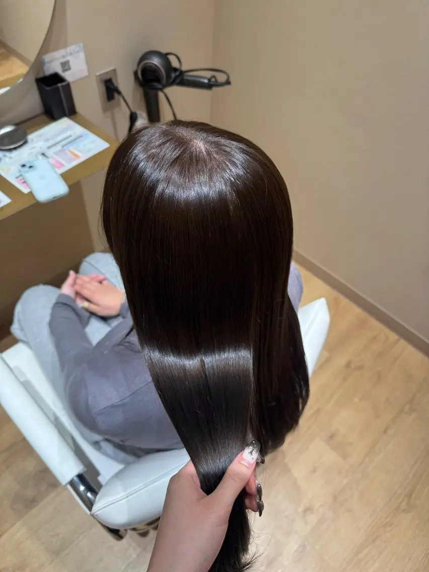 ロング カット ヘアカラー 黒島優香🦋 /縮毛矯正/髪質改善のヘアスタイル