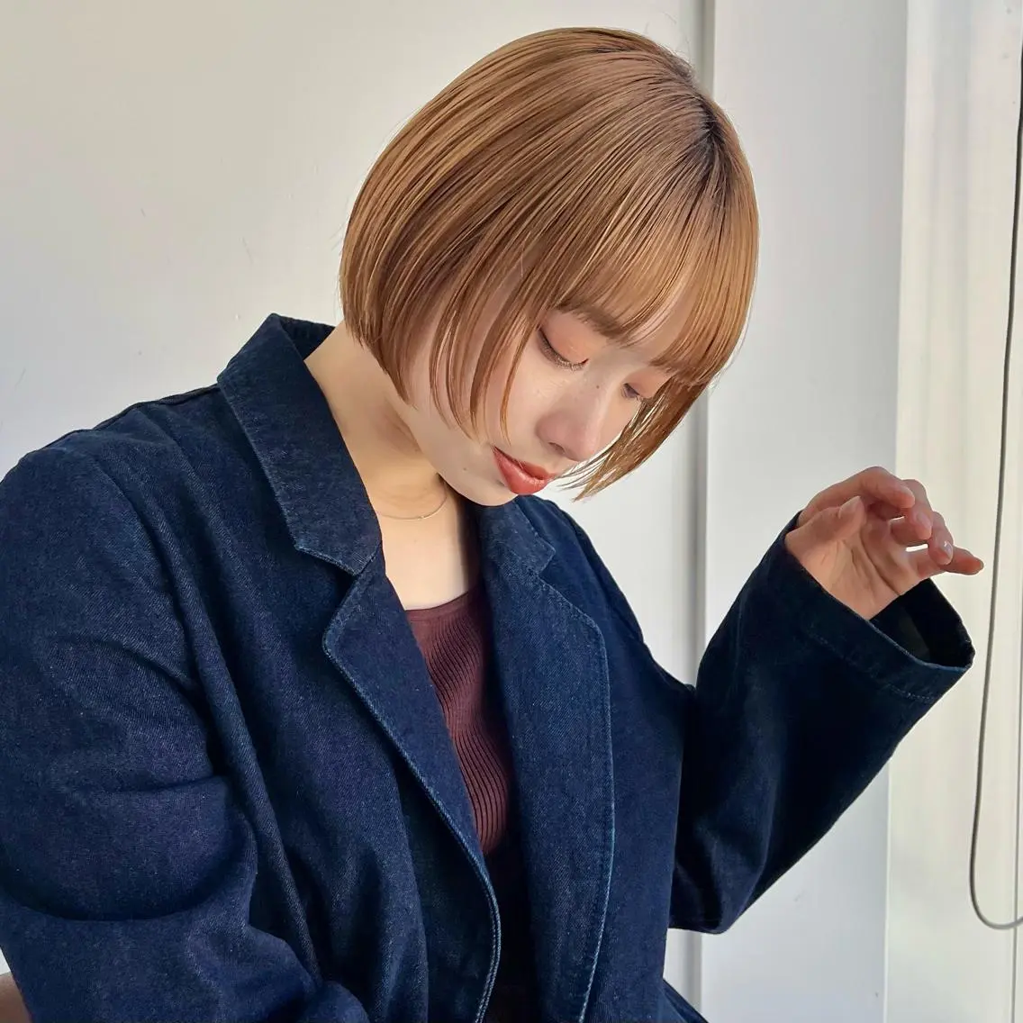 ショート カラー カット ヘアカラー あやめ【顔まわり/レ イヤー/柔らかカラ】のヘアスタイル
