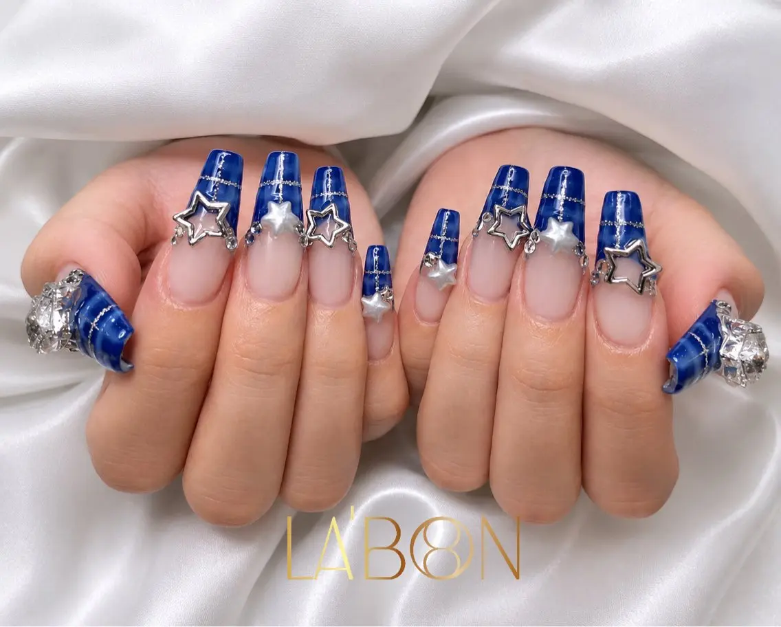 ネイル アートネイル ジェルネイル キラキラネイル 韓国ネイル ロングネイル Labon Nails Artのネイルデザイン