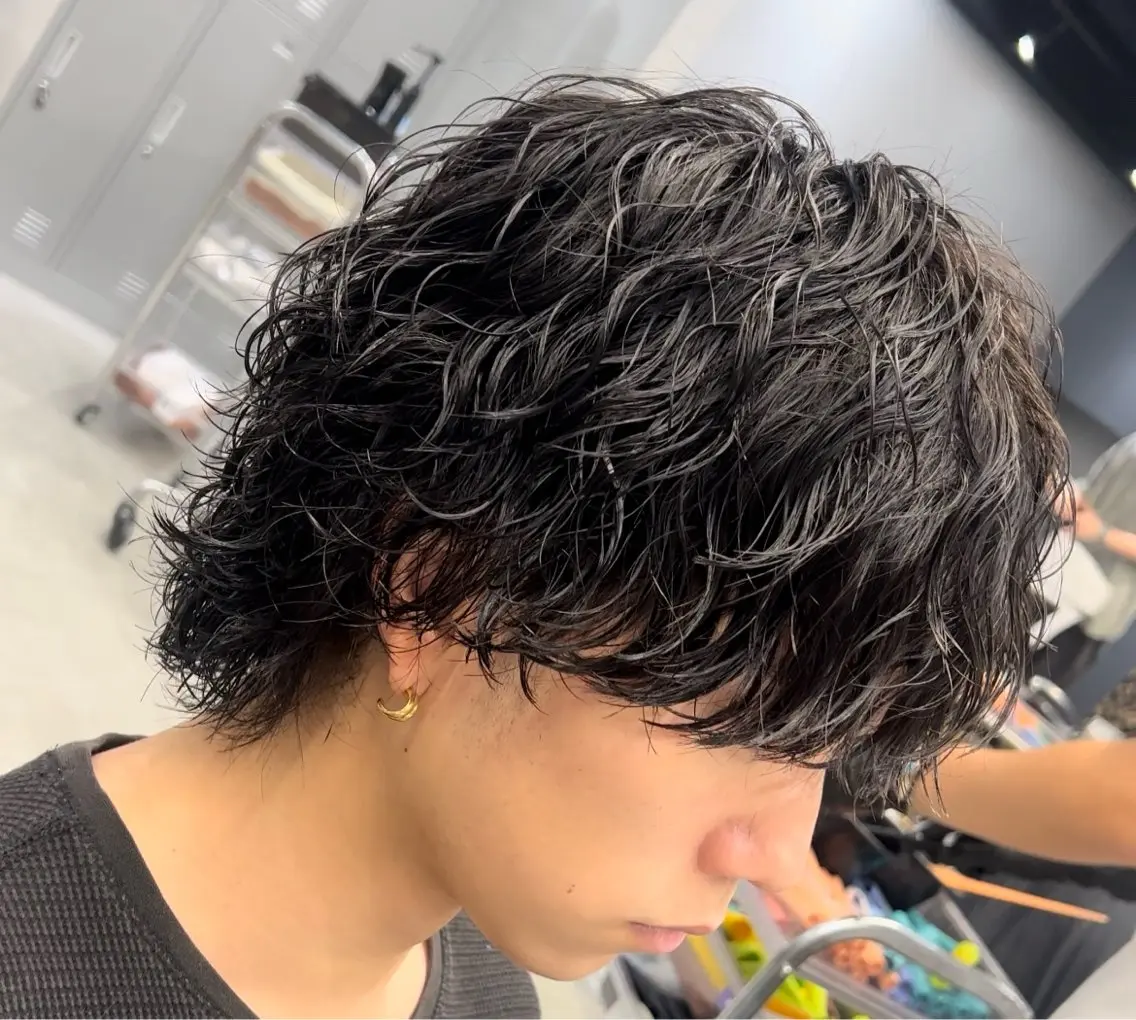 セミロング パーマ ヘアアレンジ メンズ fifth 石川 凪のヘアスタイル