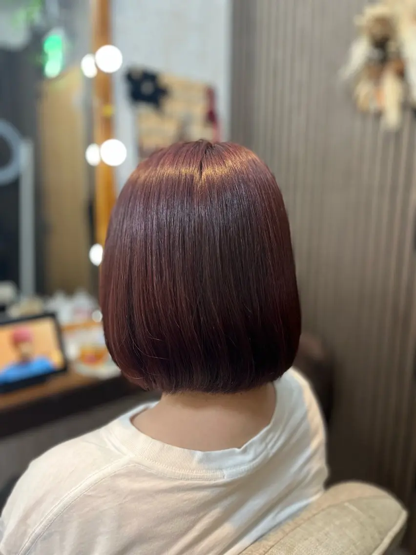 カラー ブラウンカラー レッドカラー ヘアカラー 比嘉 マリンのヘアスタイル