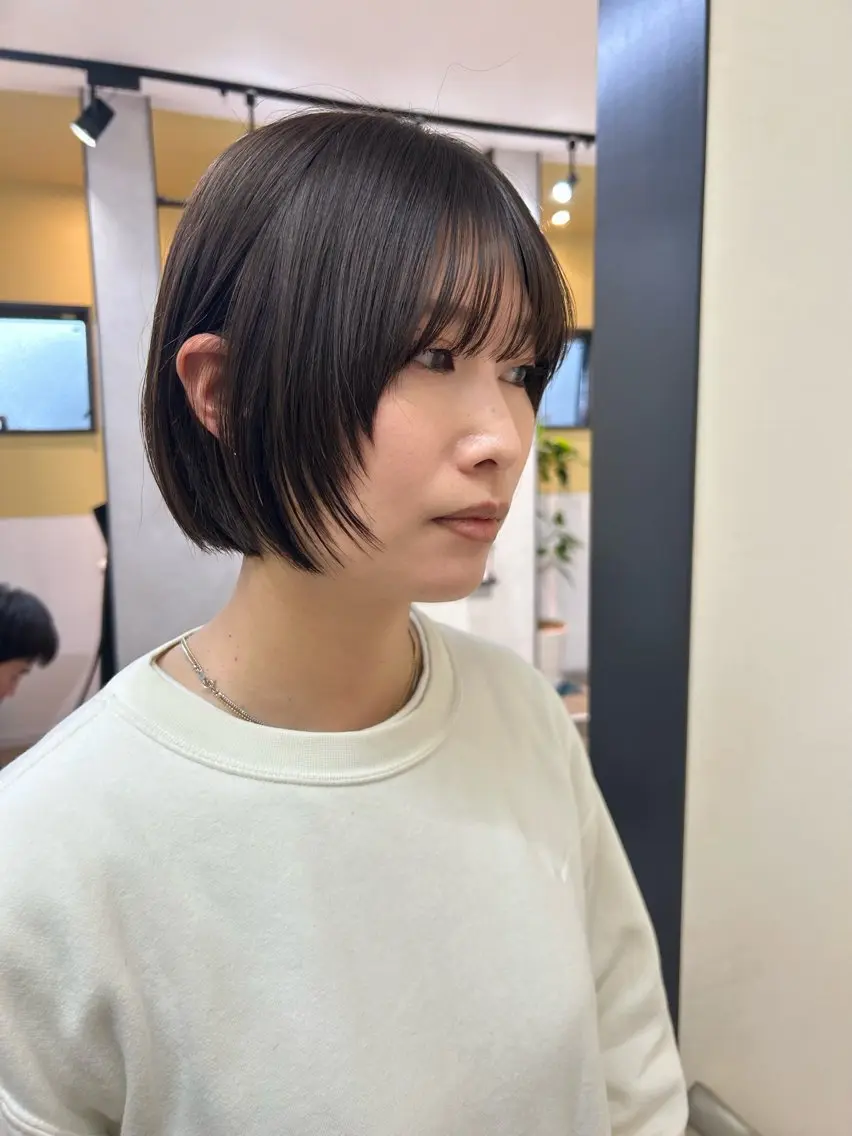 ショート カラー ボブ レイヤーカット カット ヘアカラー トリートメント hubhair レイヤー/透明感のヘアスタイル