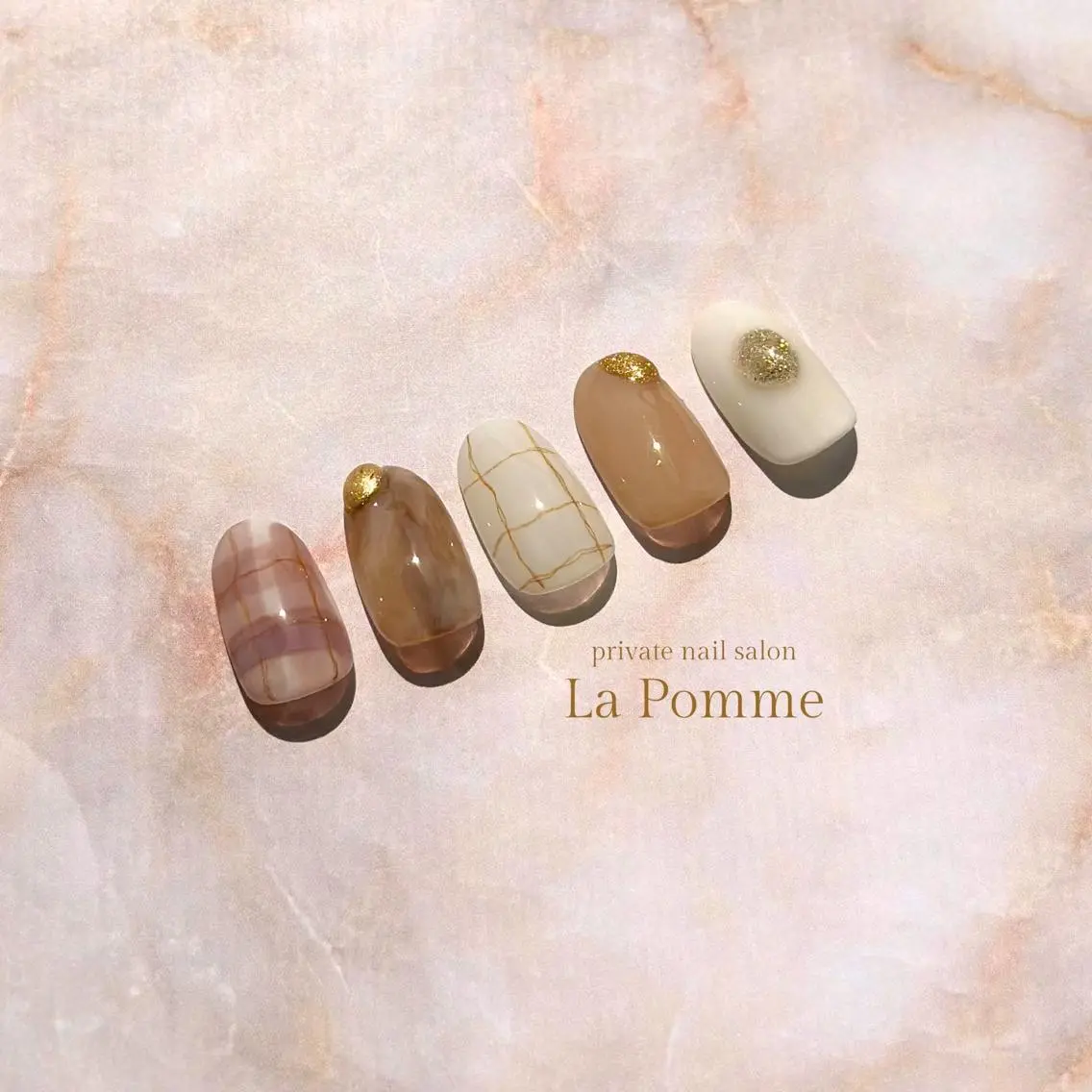 ネイル ブラウン ホワイト nail salon La Pommeのネイルデザイン