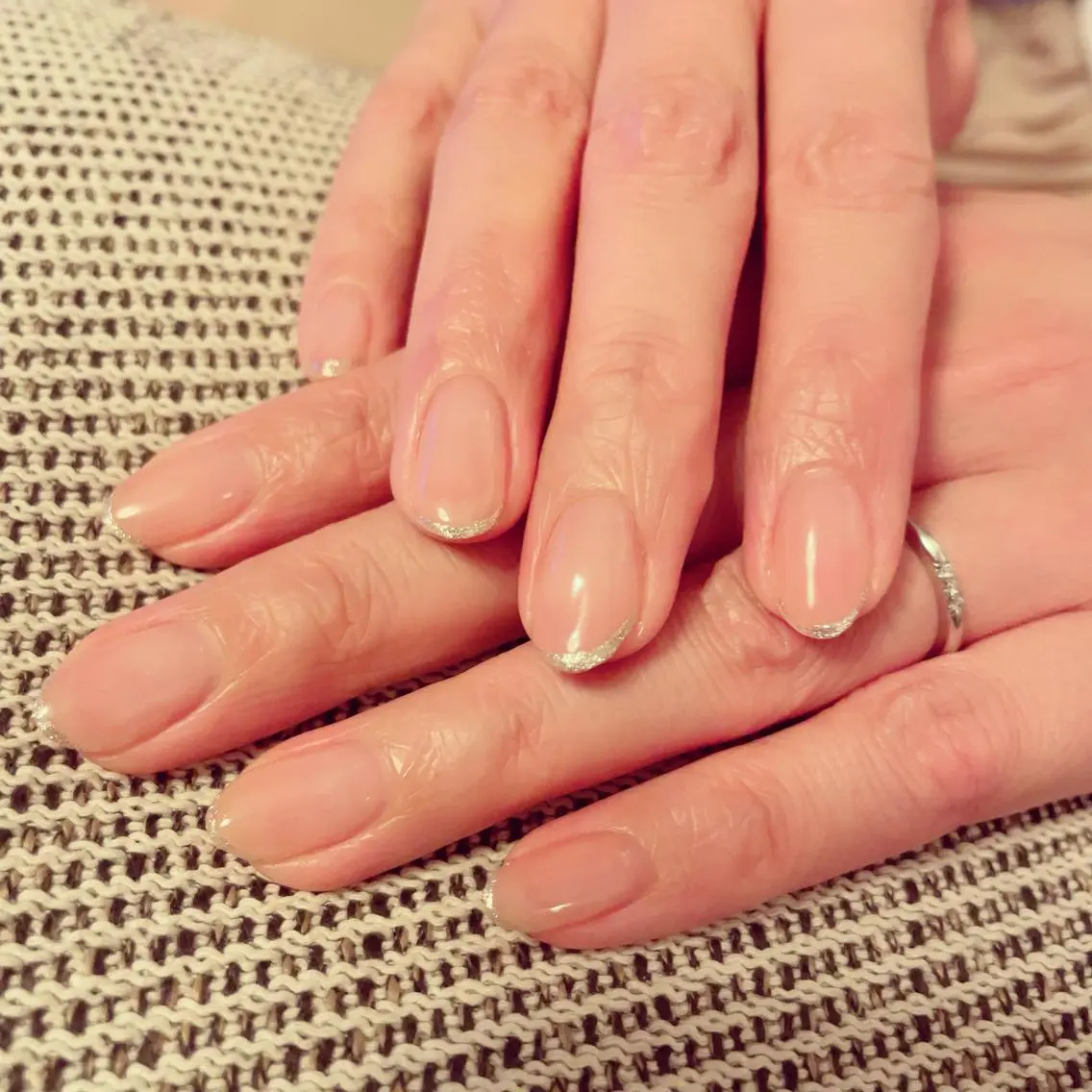 ネイル フレンチネイル ラメ(グリッター) Nail salon Ariettyのネイルデザイン
