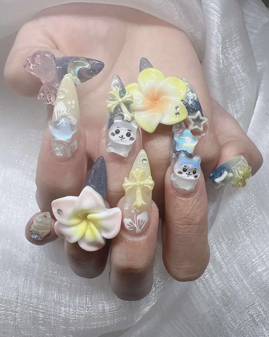 ネイル 長さ出し グラデーション キラキラネイル マグネットネイル ニュアンスネイル ハンドネイル Lee Ainのネイルデザイン