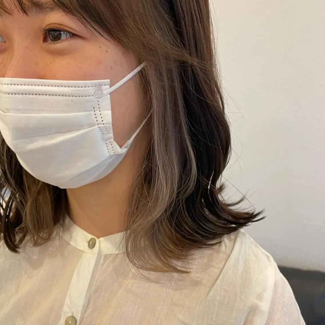 ミディアム カラー イヤリングカラー ヘアカラー m ā l o.🌷 サカモトマイコのヘアスタイル