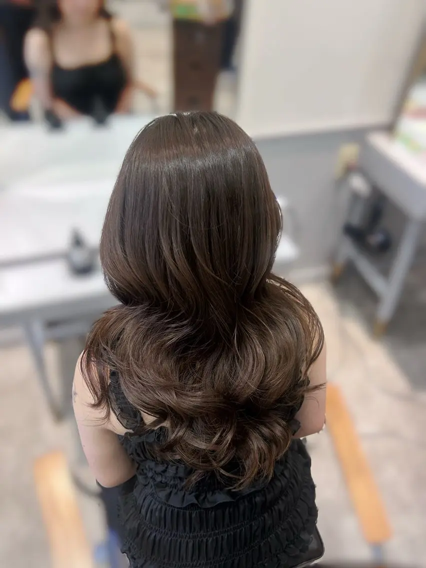 ロング siki kanahaのヘアスタイル