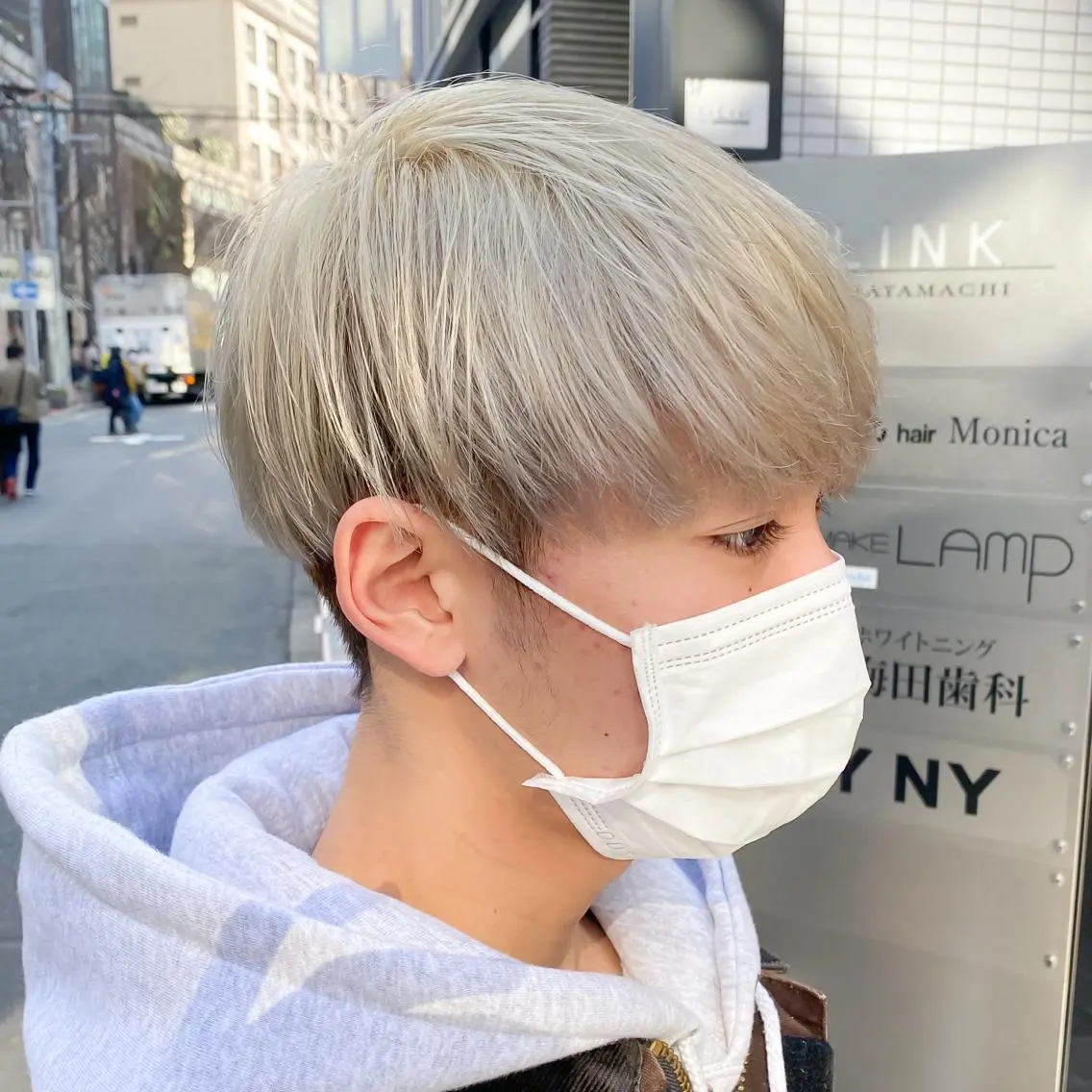 ショート カラー メンズ メンズブリーチ メンズハイトーン ベージュカラー ブリーチ ハイトーンカラー カット ヘアカラー トリートメント ハッシュカット/艶感 カラー/ユウキ✨のヘアスタイル