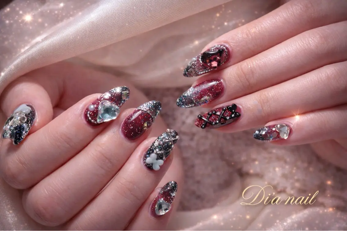 ネイル チークネイル ジェルネイル グラデーション マグネットネイル ニュアンスネイル Di'a nail ネイルサロンのネイルデザイン