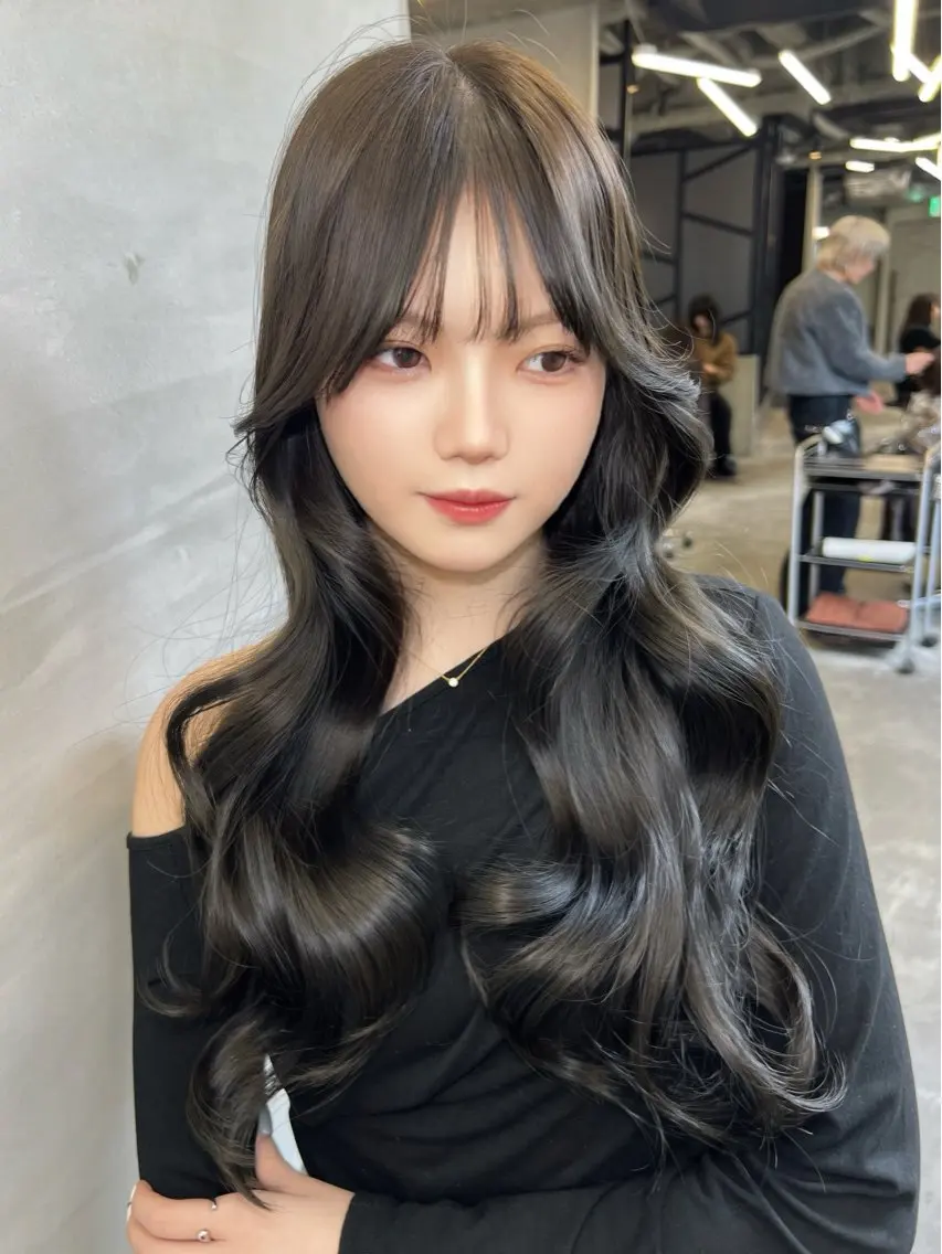 セミロング カラー グレージュ カット ヘアカラー トリートメント ベテラン美容師が対応 /髪質改善/縮毛矯正のヘアスタイル