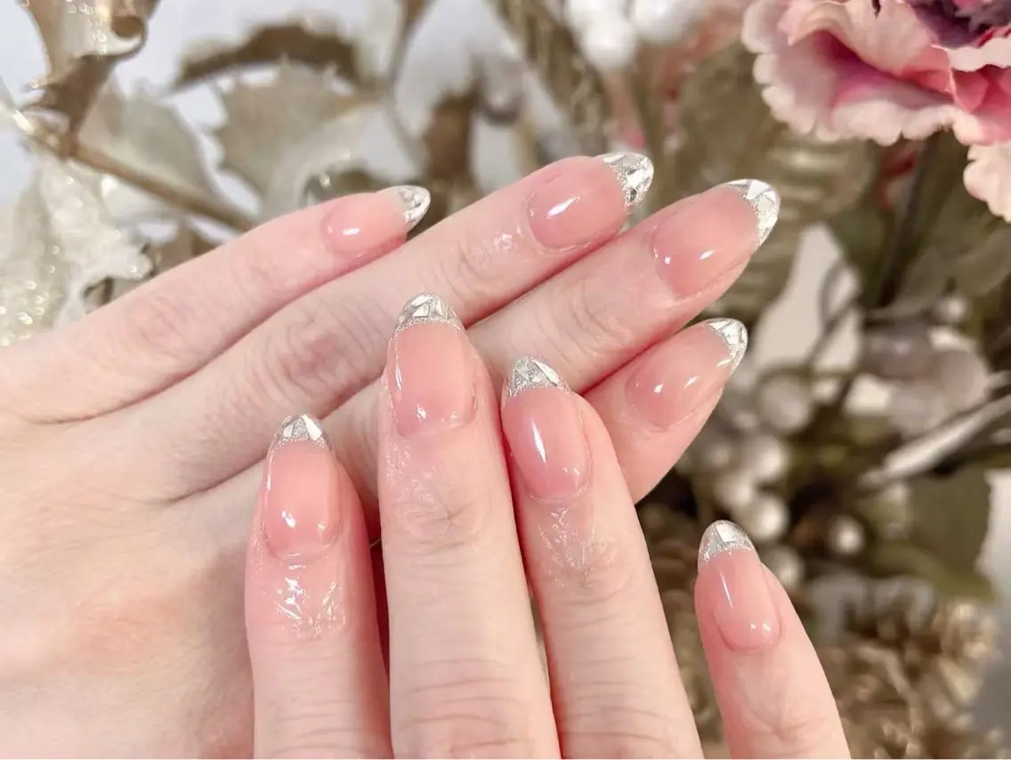 ネイル ハンドネイル Glow Minamiのネイルデザイン