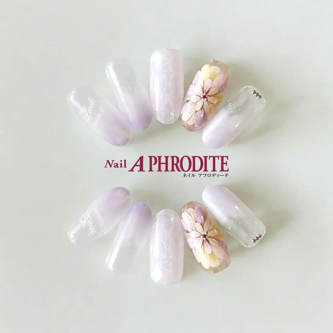ネイル ジェルネイル ニュアンスネイル スカルプネイル ソフトジェル ネイルチップ ハンドネイル Nail Aphroditeのネイルデザイン