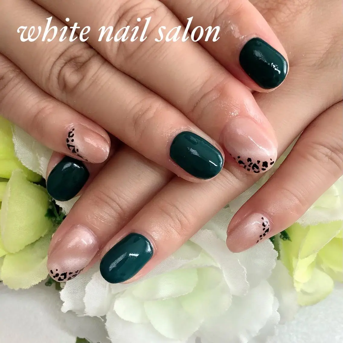 ネイル ジェルネイル ハードジェル 持ち込み ソフトジェル ハンドネイル white nail salonのネイルデザイン
