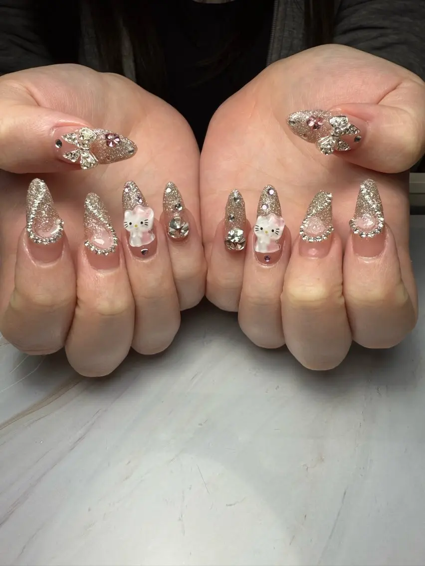 ネイル akina nailsのネイルデザイン