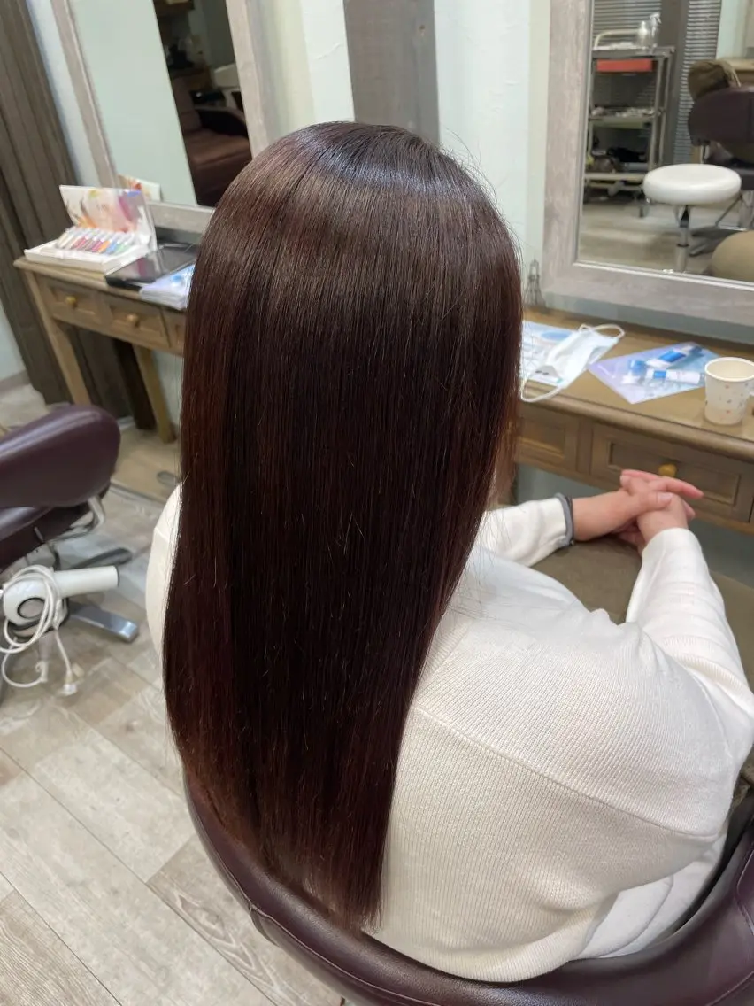 ロング 疋田 有莉のヘアスタイル