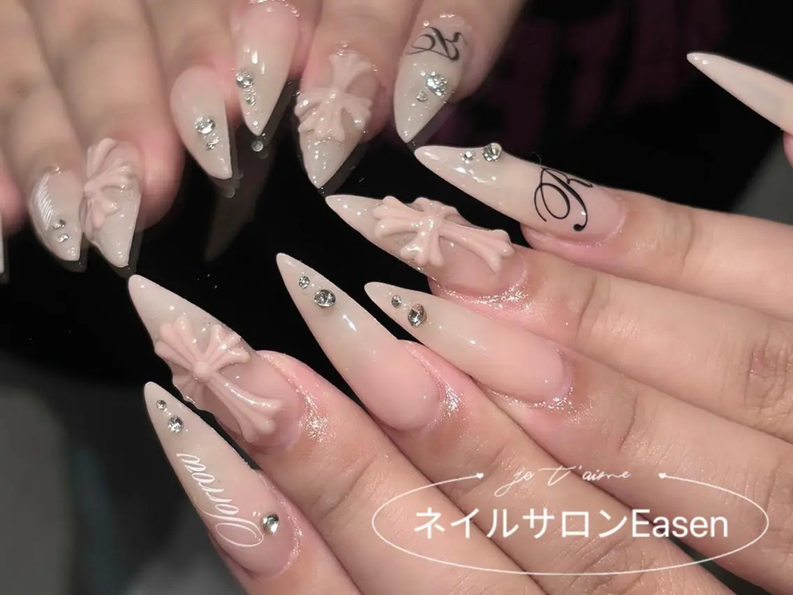 ネイル ネイルサロン Easenのネイルデザイン