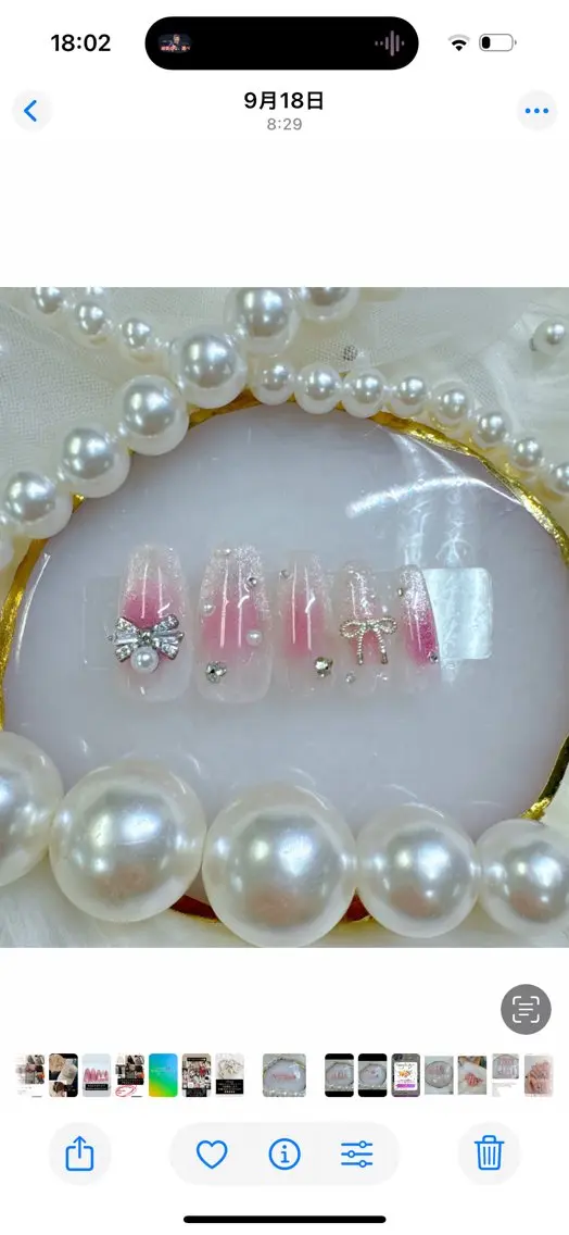 ネイル アートネイル ボルドー チークネイル ドット フットネイル ハンドネイル Queeens nailのネイルデザイン