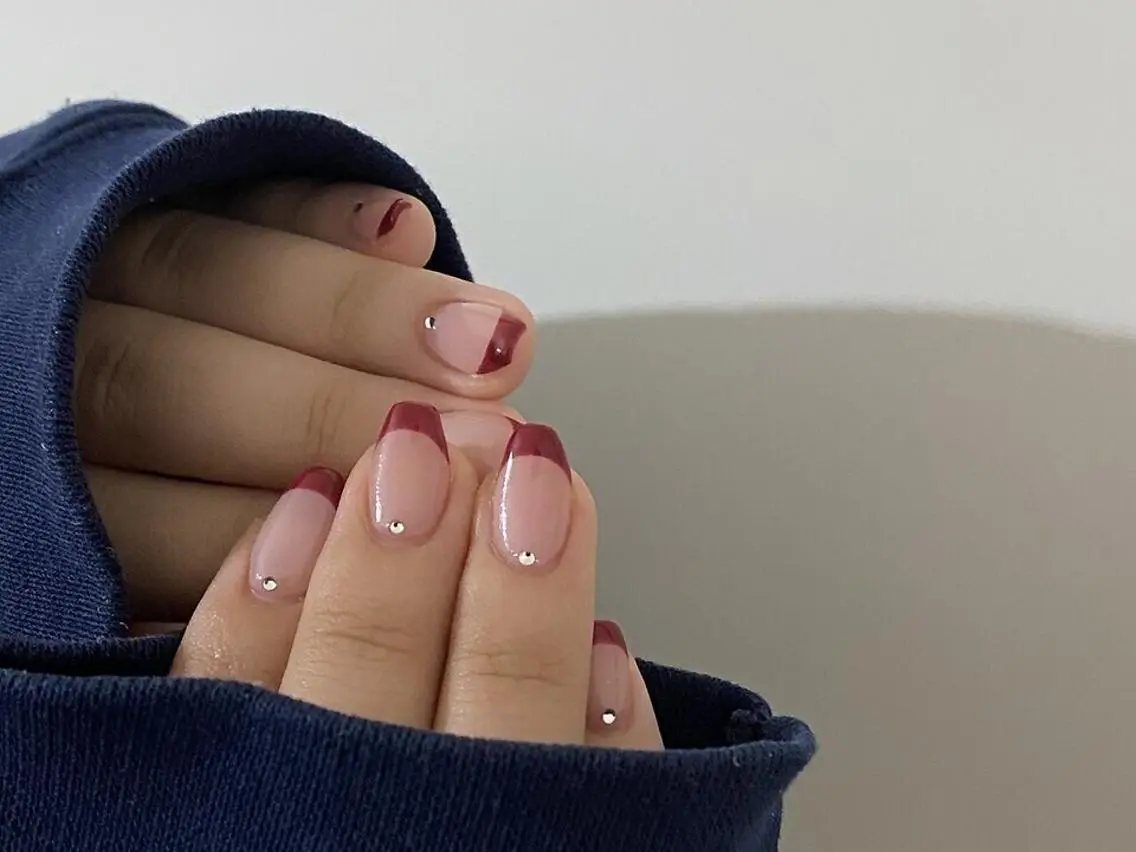 フレンチネイル💅オフありOK⭕️バーチャルNG❌の写真
