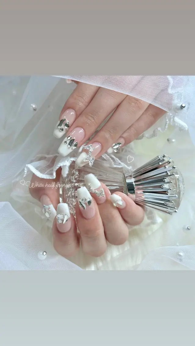 ネイル ハンドネイル Sii nail 🤍SAKIのネイルデザイン