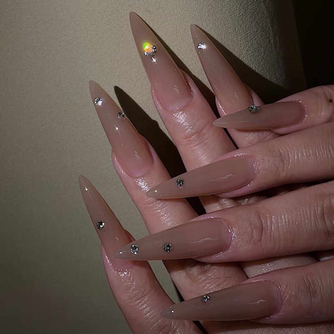 ネイル アートネイル フレンチネイル ジェルネイル キラキラネイル 韓国ネイル ハンドネイル ICE Nailsのネイルデザイン