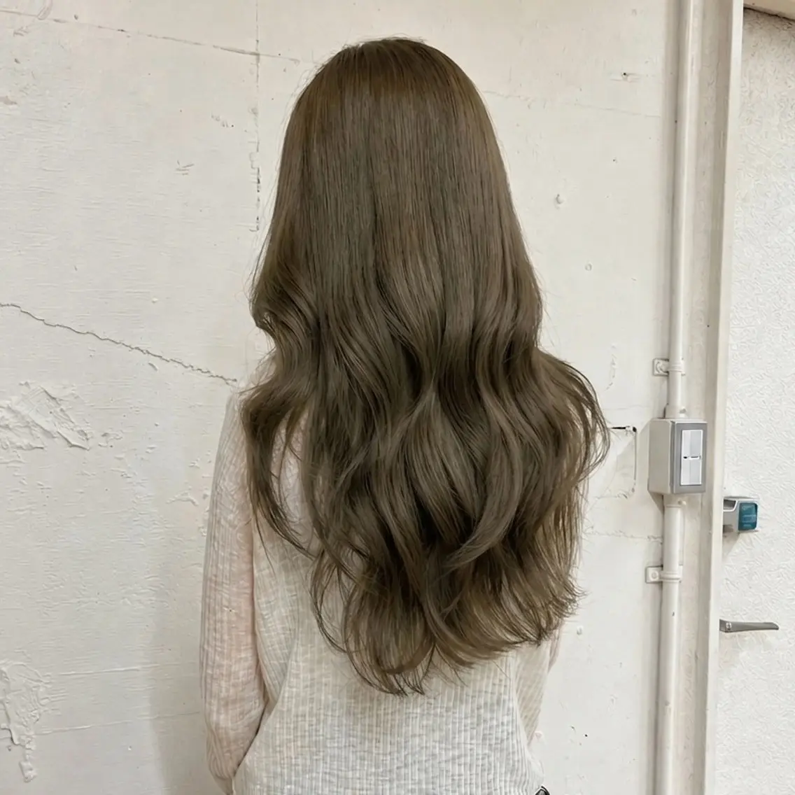 カラー オリーブベージュ/ 赤み消し/ ayaのヘアスタイル