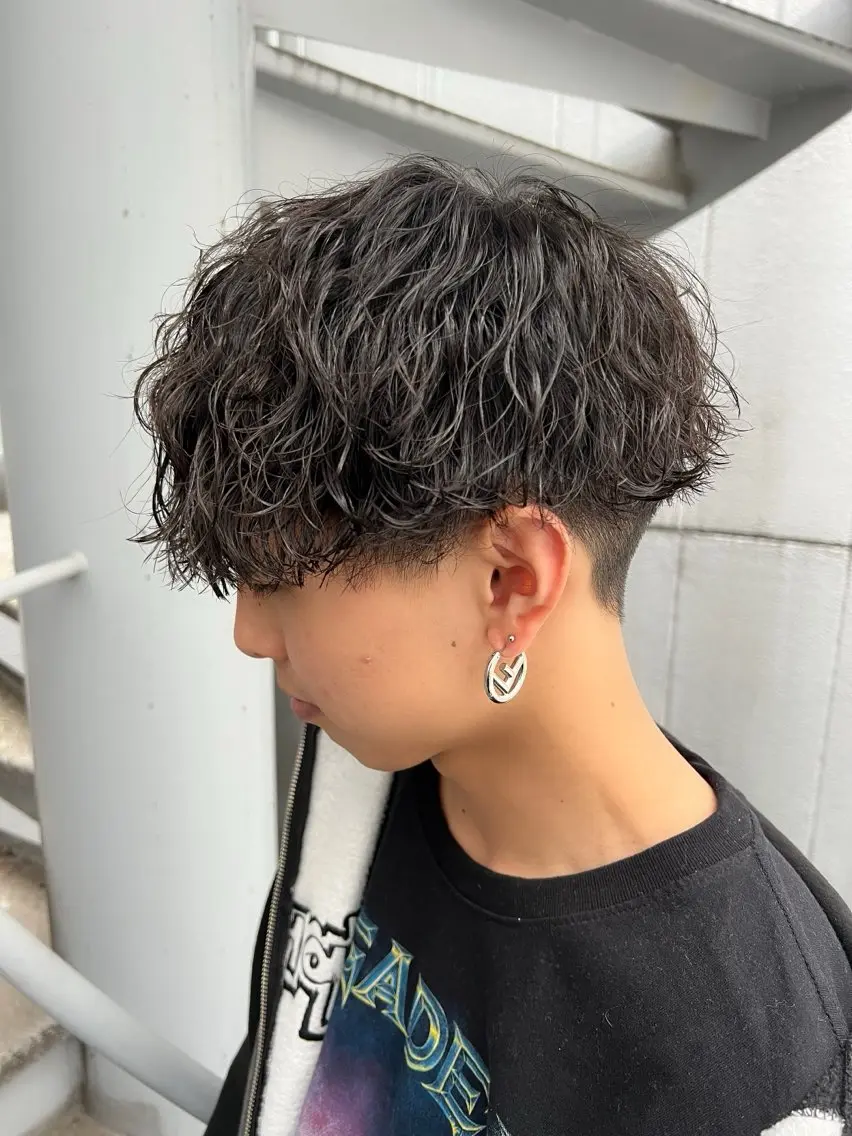パーマ メンズ メンズパーマ特化/ シャドウ/波巻/陸翔のヘアスタイル