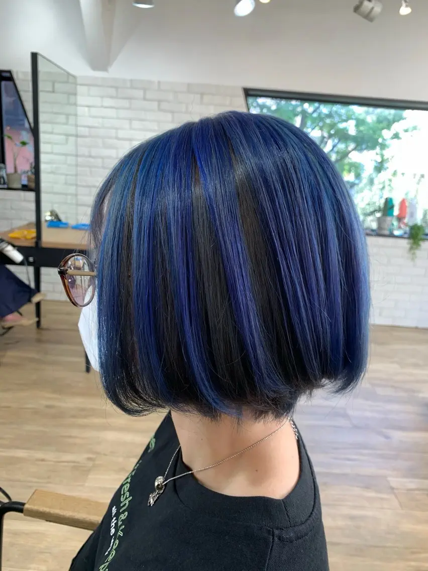 ミディアム 天谷 桂子のヘアスタイル