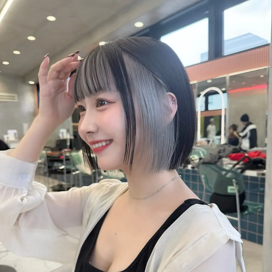 💓新規インナー特別クーポン💓インナーカラー(ブリーチ1回)+カラー+髪質改善トリートメントの写真