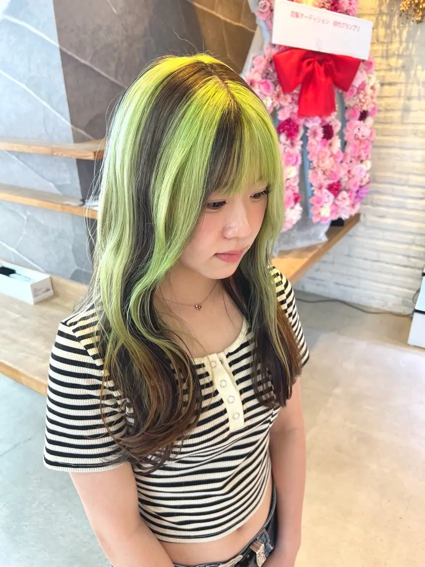 ミディアム カラー カット ヘアカラー 池本 勇大のヘアスタイル