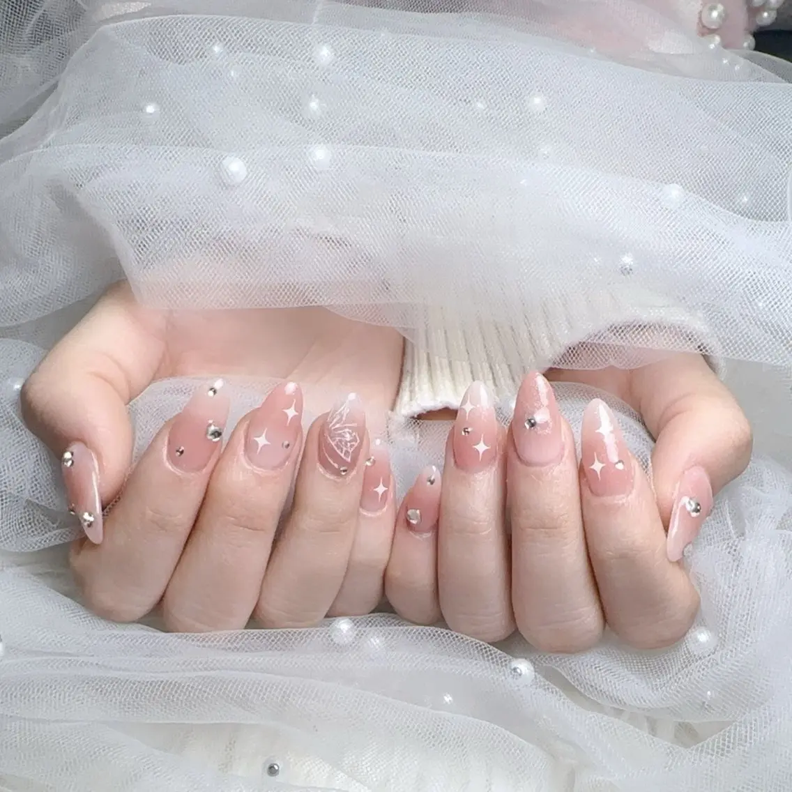 ネイル 長さ出し フレンチネイル ジェルネイル ガラスフレンチ 韓国ネイル ハンドネイル ハンドケア For U nail スカルプ専門店のネイルデザイン