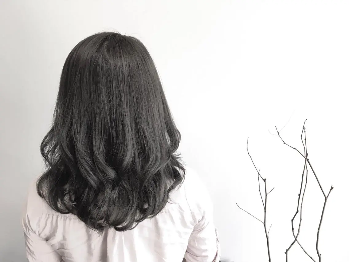 ロング カラー アッシュ てんま さやかのヘアスタイル