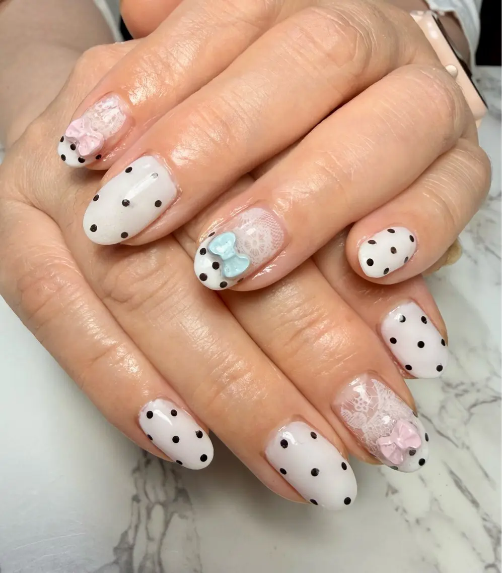 ネイル アートネイル チークネイル フラッシュネイル フラッシュマグ フレンチネイル Mai’s nailのネイルデザイン