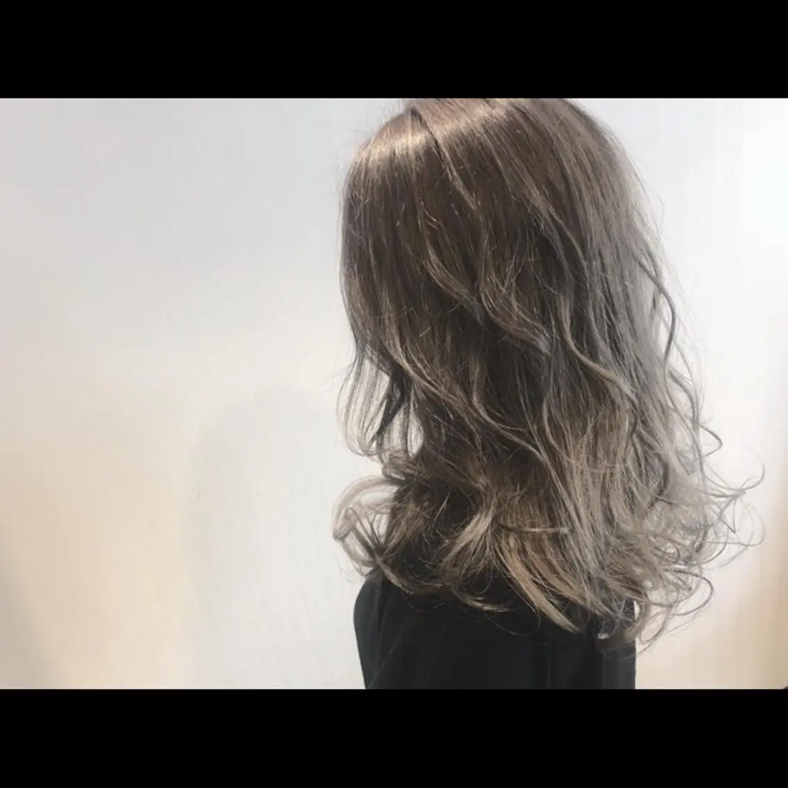 セミロング カラー パーマ ヘアアレンジ メンズ ヘアカラー 【mokuオーナー】 ちはるのヘアスタイル