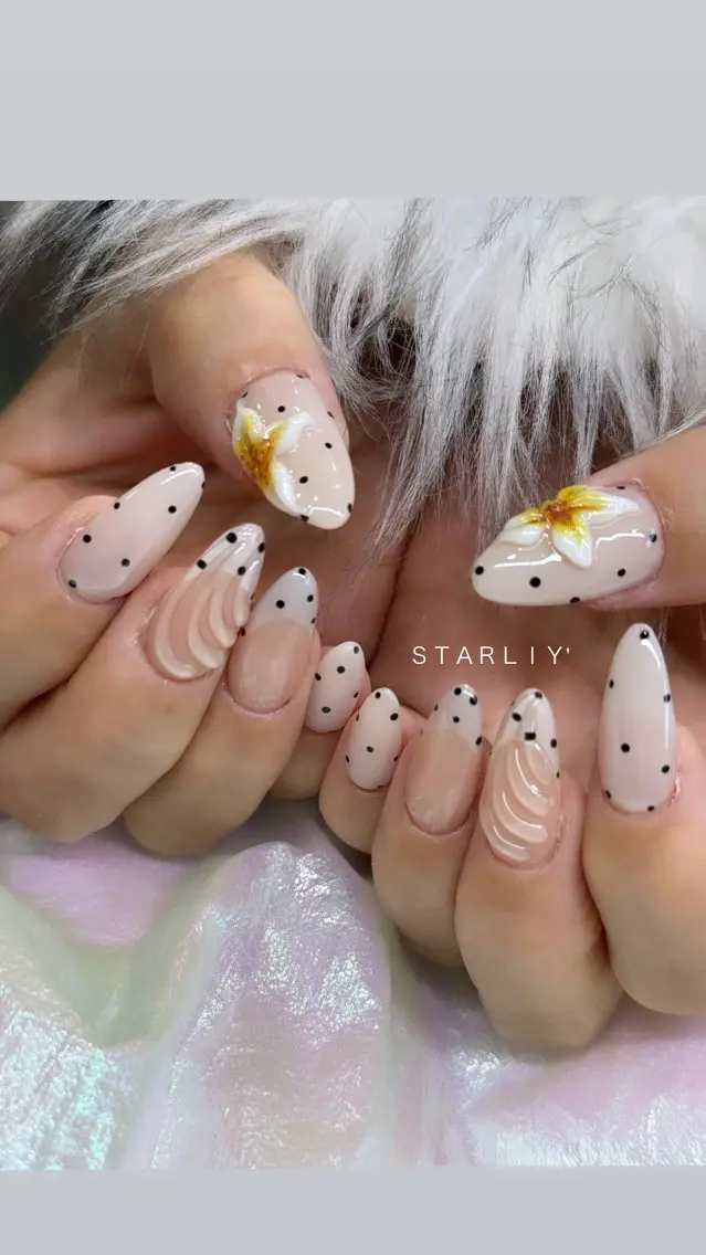 ネイル ~Starliy~ 三重県津市のネイルデザイン