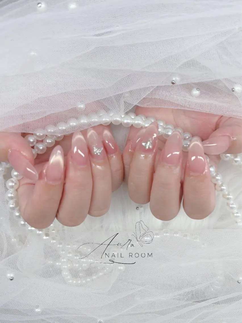 ネイル Aura Nail Roomのネイルデザイン