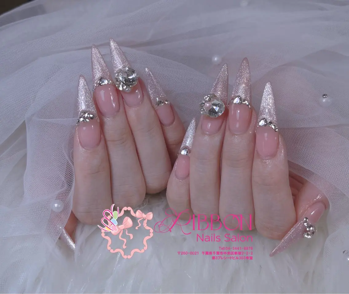 ネイル フットネイル フレンチネイル ジェルネイル マグネットネイル 持ち込み ハンドネイル Ribbonnail salonのネイルデザイン