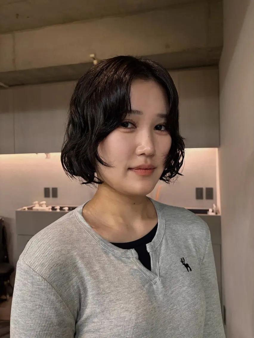 ショート カラー パーマ カット ヘアカラー パーマ ロングパーマ/ボブ/ 表参道/aoba🩵のヘアスタイル