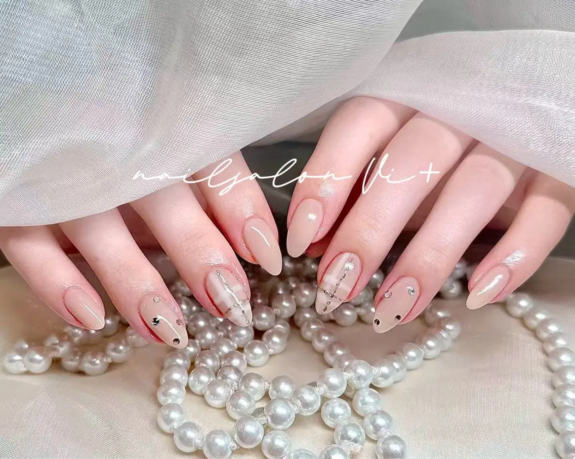 ネイル ハンドネイル ✨Nailsalon Vi+✨のネイルデザイン